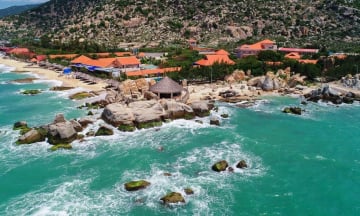 Top 7 khách sạn Ninh Thuận view biển  'đẹp quên lối về ' 2025
