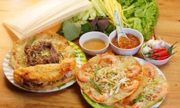 Review 6 quán bánh xèo tôm nhảy đông khách nhất Quy Nhơn