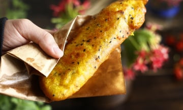 Thưởng thức 15 món ăn vặt ngon nhất Việt Nam
