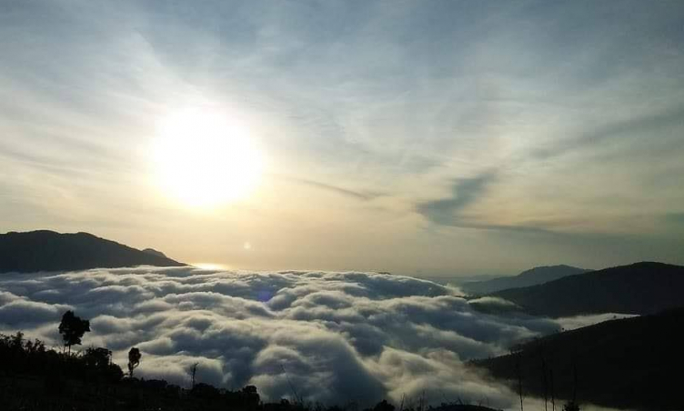 Đỉnh Ba Cụm – Bỏ túi điểm săn mây nổi tiếng của du lịch Nha Trang