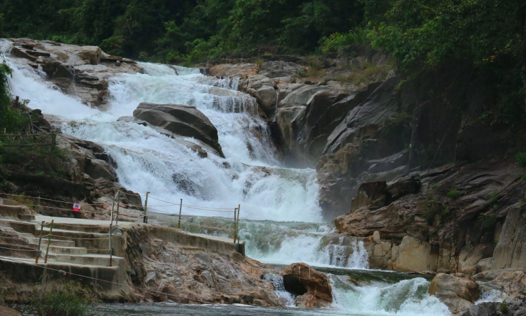 Tour thác Yangbay Nha Trang: Khám phá vẻ đẹp hoang sơ của núi rừng