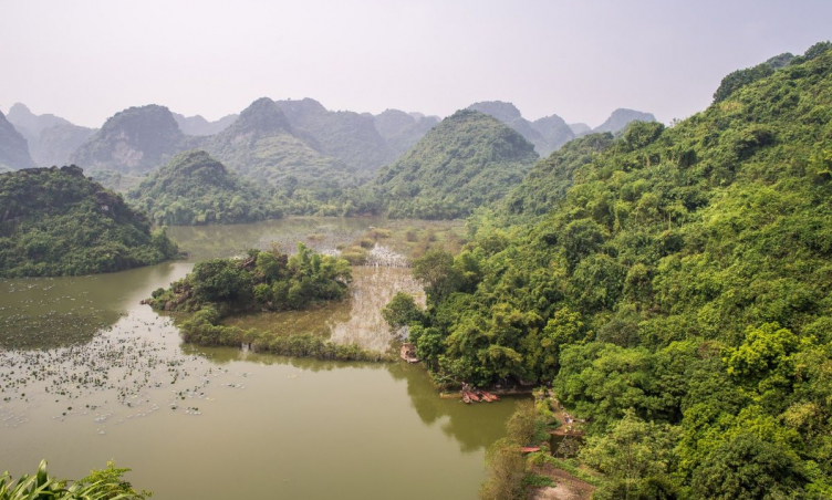 Khám phá Hồ Quan Sơn: Tận hưởng cảnh đẹp non nước hữu tình gần ngay Hà Nội