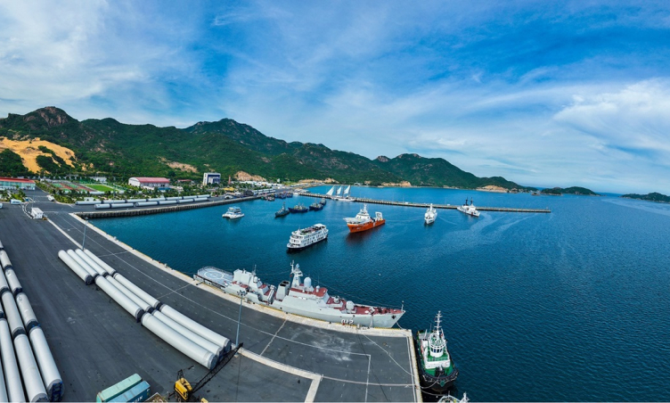 Cảng Nha Trang đang sửa chữa: Khánh Hòa tạm thời đón tàu du lịch biển quốc tế tại Cảng Cam Ranh