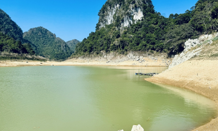 Bí ẩn về Hồ Thang Hen: Nước bất ngờ rút cạn rồi lại đầy lên nhanh chóng giữa núi rừng Cao Bằng