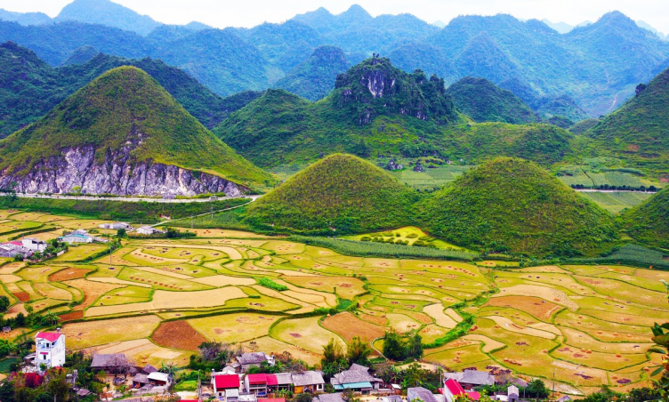 Núi đôi Cô Tiên: Tuyệt tác thiên nhiên giữa miền sơn cước Hà Giang