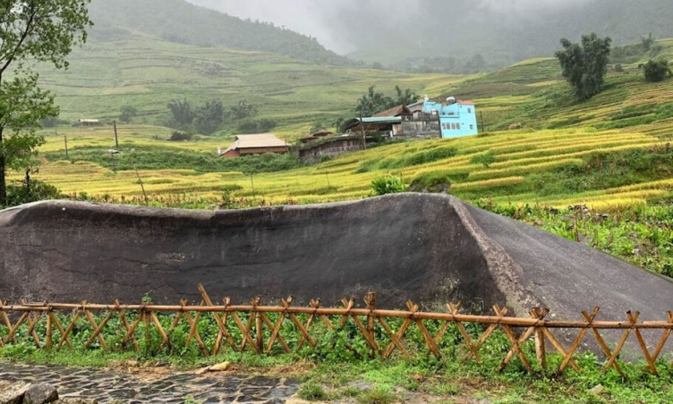 Khám phá Bãi đá cổ Sapa: Chạm vào dấu tích hàng nghìn năm