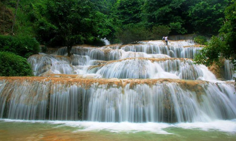 Hành trình chinh phục Thác Mây -  'Dải lụa trắng xóa ' giữa núi rừng Phú Thọ