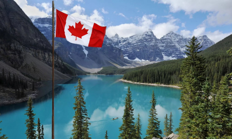 Visa Canada 10 năm là gì? Ai được cấp loại visa này?