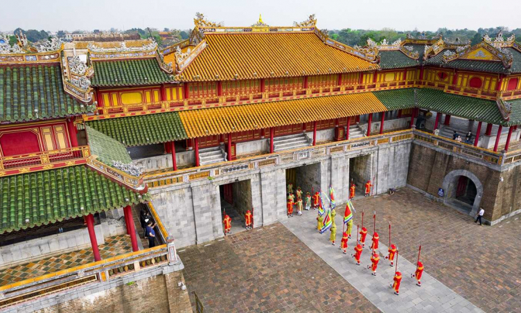 Huế -  'Một nơi đủ chậm để yêu, đủ khác biệt để nhớ '