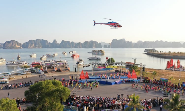 Quảng Ninh đón hơn 485.000 lượt khách, thu về 1.334 tỷ đồng sau kỳ nghỉ lễ