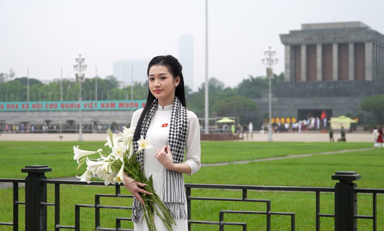 Chưa đến lễ Hà Nội đã nhộn nhịp: Nhiều du khách “khoá lịch” xem diễu hành Quốc khánh