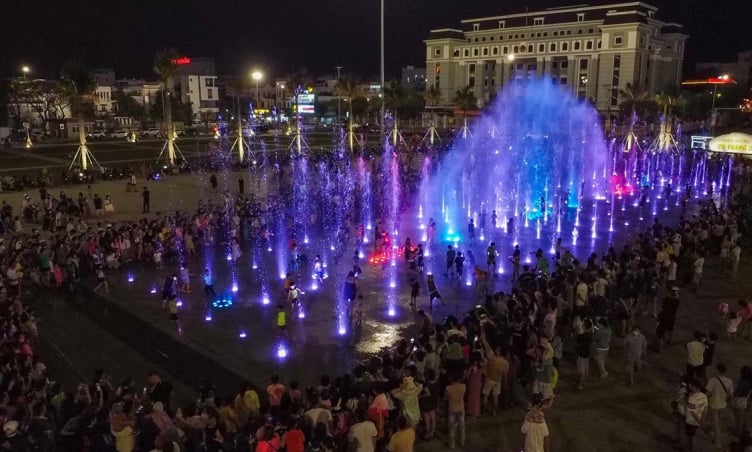  'Thành phố của những cây cầu ' đầu tư phố Tây xịn, sẽ có cả sàn nhạc nước
