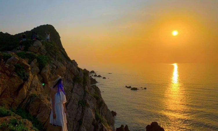 Eo Gió Quan Lạn: Toạ độ ngắm cảnh nhất định phải check-in khi tới hòn đảo hoang sơ Quảng Ninh