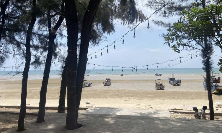 Bãi biển trữ tình nhất Việt Nam: Nơi đặt nét vẽ đầu tiên trên bản đồ hình chữ S