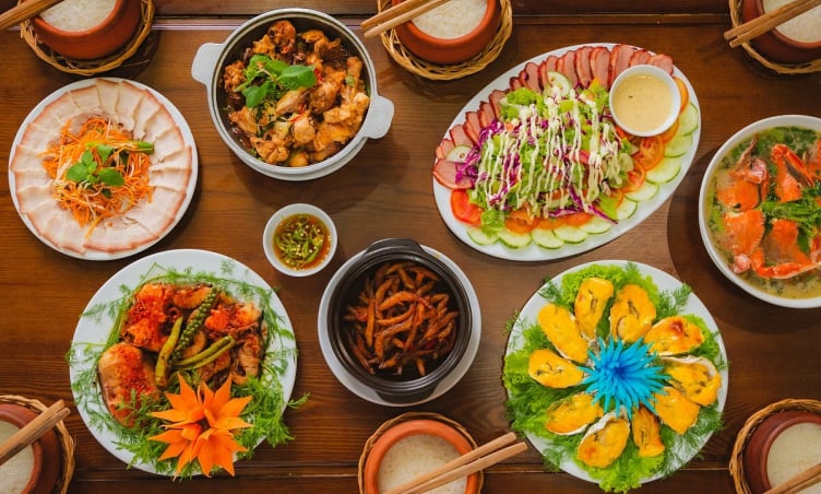7 quán cơm niêu ngon được review nhiều nhất Hà Nội