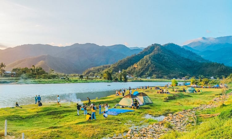 Cu Đê Camping: Điểm cắm trại lý tưởng ở ngoại ô Đà Nẵng