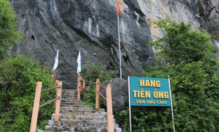 Hang Tiên Ông: Khu trưng bày khảo cổ độc đáo tại Hạ Long