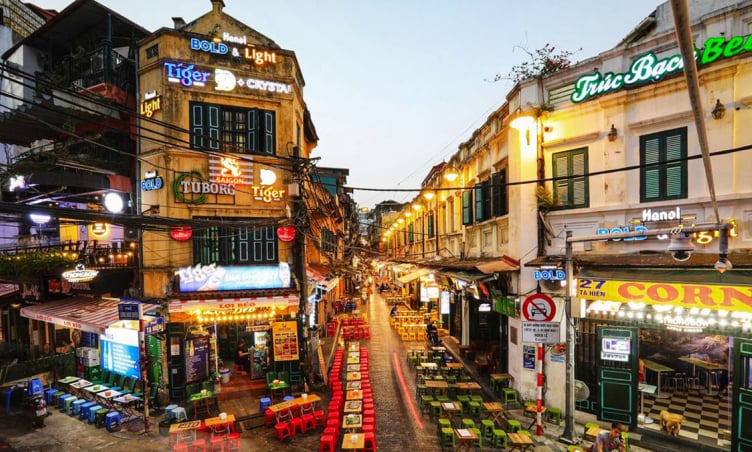 5 địa điểm lý tưởng nhất Hà Nội cho chuyến du lịch một mình hè 2025