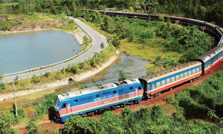 Những mẹo cần biết khi đi du lịch hè 2025 bằng tàu hỏa