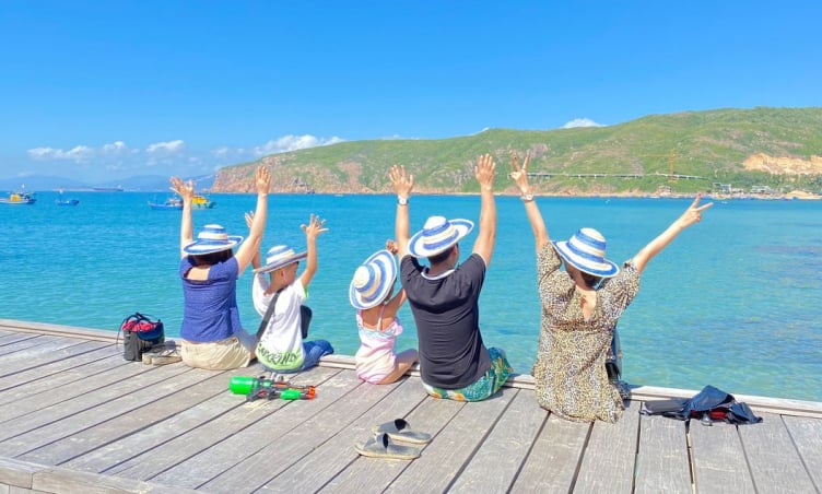 Lịch trình lặn biển Hòn Mun 1 ngày: Trọn vẹn trải nghiệm giữa lòng đại dương