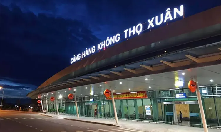 Sân bay Thọ Xuân ngừng khai thác buổi tối do sự cố