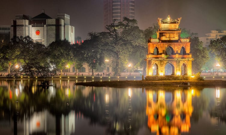 Kỷ lục lượng khách du lịch tới thủ đô trong nửa đầu năm