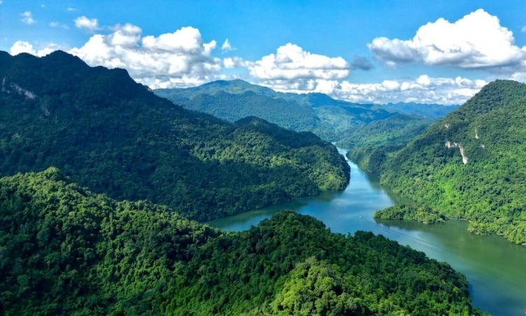 Khám phá hồ nước ngọt tự nhiên lớn nhất Việt Nam hình thành từ cuộc biến đổi địa chất hàng trăm triệu năm trước