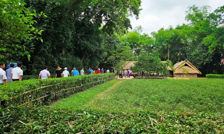 Nghệ An đón 6,2 triệu lượt khách trong 6 tháng đầu năm, doanh thu du lịch lập kỷ lục mới