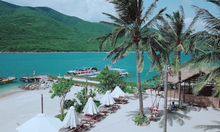 Trọn vẹn một ngày “đổi gió” ở Đầm Bấy: Nên chơi gì, ăn gì, trải nghiệm gì?