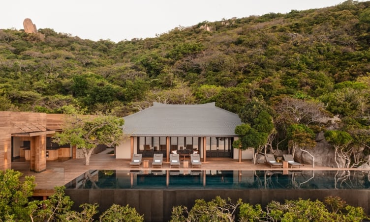 Review chi tiết villa giá 1,2 tỷ 3 đêm: Bên trong nơi nghỉ dưỡng đắt nhất Việt Nam có gì?