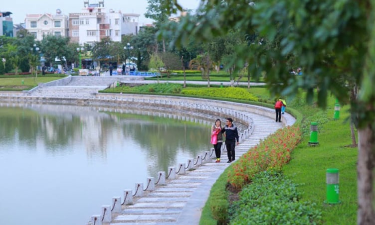 1 vòng hồ công viên Nghĩa Đô dài bao nhiêu km?