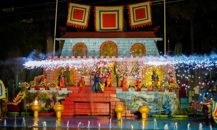 Sôi động dịp lễ 2/9: TP.HCM tung loạt tour du lịch đêm hấp dẫn