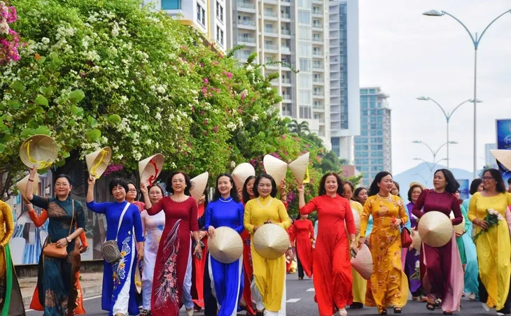 Festival Biển Nha Trang dời lịch sang 2026