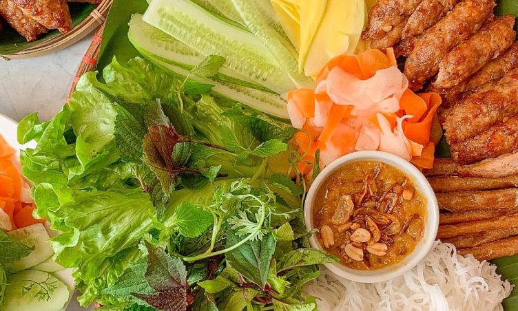 Nức tiếng đặc sản nem nướng Ninh Hoà Nha Trang - Ăn là ghiền