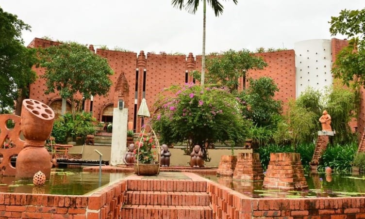 Công viên Đất nung Thanh Hà - Vẻ đẹp lịch sử 500 năm của gốm sứ truyền thống Việt Nam