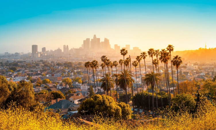 Các khách sạn ở Los Angeles miễn phí, giảm giá phòng cho du khách do cháy rừng