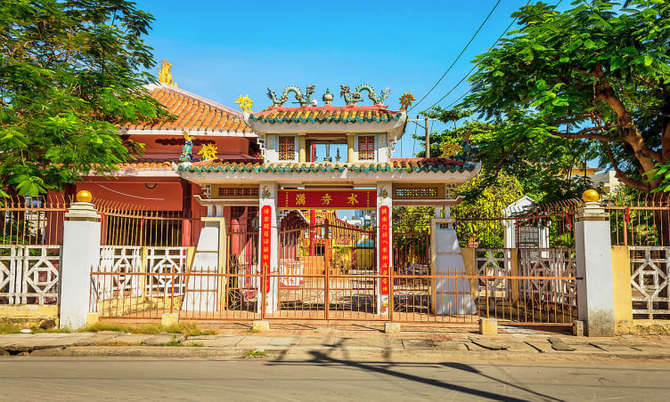 Dinh Vạn Thuỷ Tú: Ngôi đền cổ kính hơn 200 năm tuổi giữa lòng Bình Thuận
