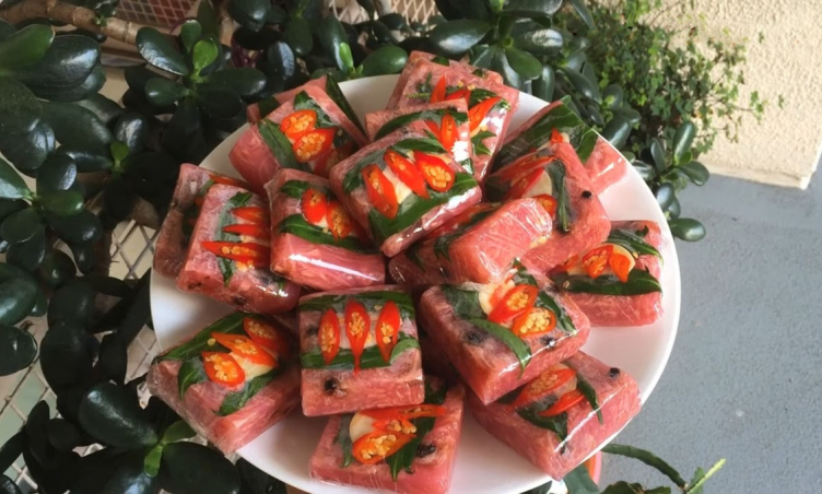 Nem bưởi Tây Ninh: Đặc sản độc lạ bậc nhất của  'miền đất thiêng '