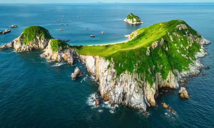 Tour du lịch Cô Tô: Gợi ý các lịch trình đi chơi thú vị nhất