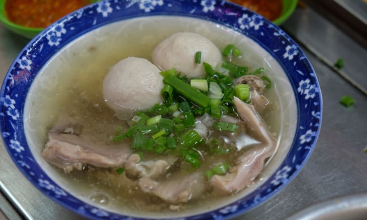Hủ tiếu cá Triều Châu - Món ăn nhất định phải thử khi đến Sóc Trăng