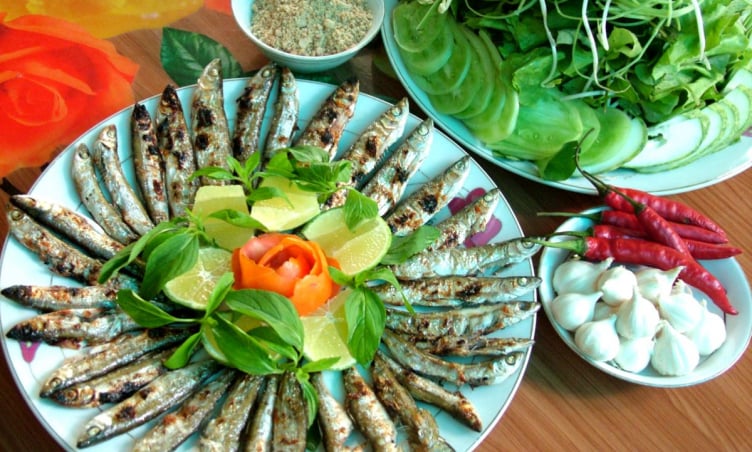 Cá mương nướng Phú Yên: Đặc sản dân dã  'ngon quên lối về '