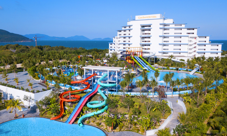Cam Ranh Riviera Beach Resort & Spa
