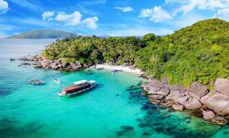 Sài Gòn cách Côn Đảo bao nhiêu km?