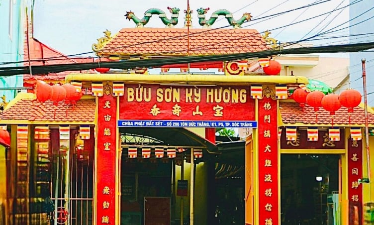 Chùa Đất Sét: Ngôi chùa có 1-0-2 với hàng ngàn pho tượng Phật thủ công tại Sóc Trăng