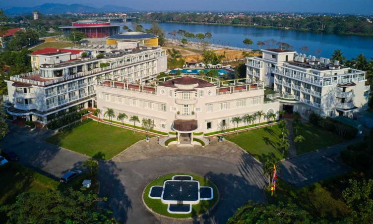 Top 6 khách sạn ở Huế gần sông Hương, view đẹp đáng trải nghiệm nhất