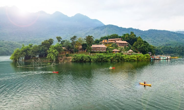 Từ Hà Nội đi Thác Bờ bao nhiêu km?