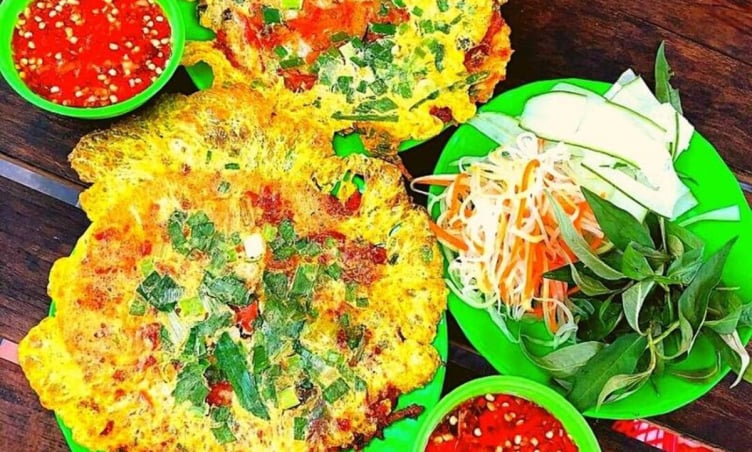 Top những quán ăn vặt ngon ở Huế đáng thử nhất khi du lịch hè 2025