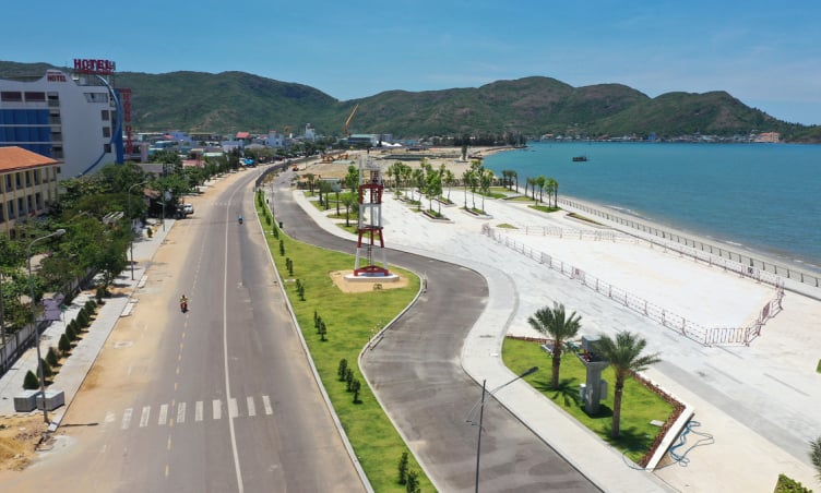 Khám phá 4 con đường đẹp nhất ở Quy Nhơn