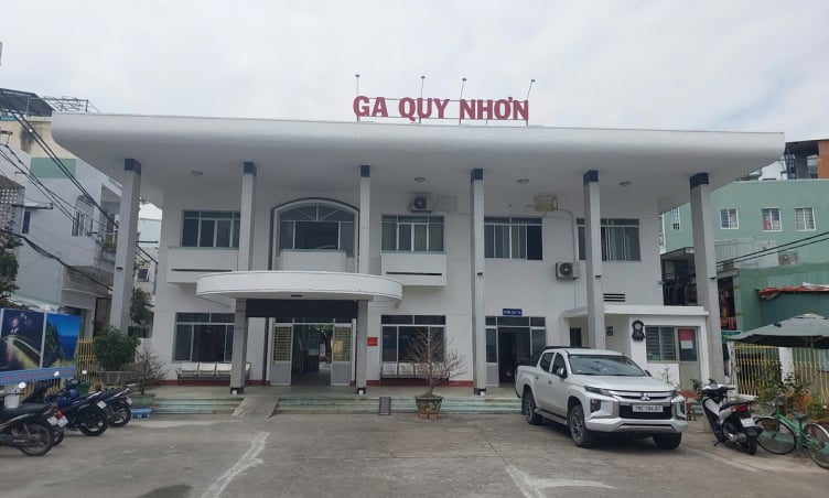Nhà ga Quy Nhơn - Cửa ngõ du lịch đầy hoài niệm giữa thành phố biển