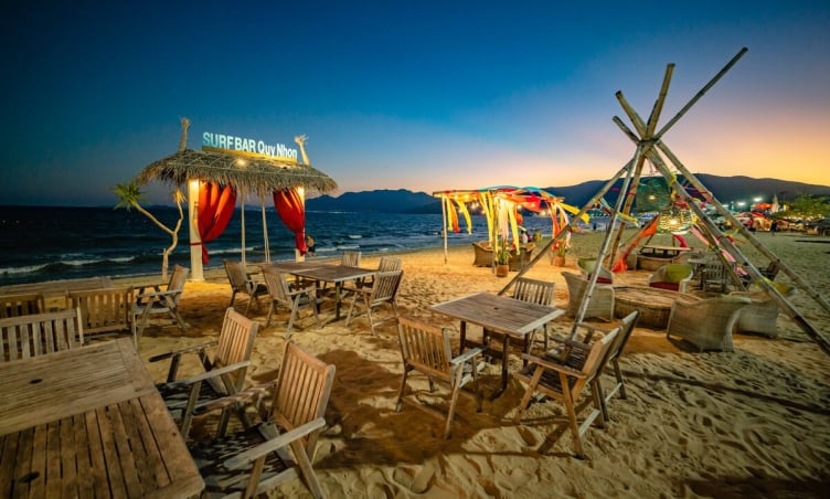 Mê mẩn 6 quán cafe view đẹp ở Quy Nhơn nhất định phải ghé dịp hè 2025